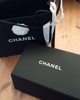 (652) - Cofanetto & Shopper Chanel