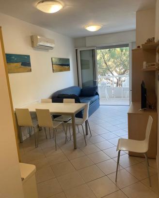 Frontemare/15-29 AGOSTO/2 camere/vista strada/5pax
