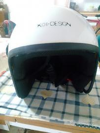 casco per motorino 