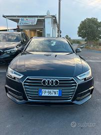 Audi A4 Avant 2.0 TDI 190 CV Business Sport S-LINE