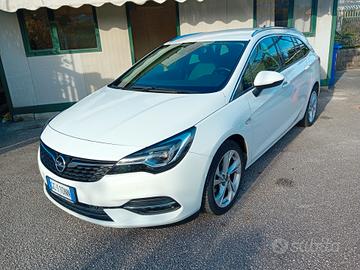 Opel Astra 1.5 CDTI 122 CV Sports Tourer Business 