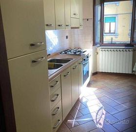 Villetta a schiera di 90 m² con più di 5 locali a 