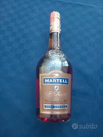 Bottiglia cognac Martel  invecchiato 40 anni
