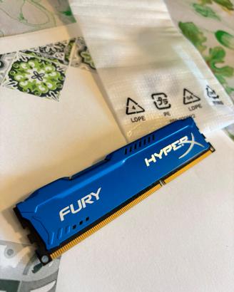 Kingston HyperX FURY 4 GB DDR3-1333 CL9