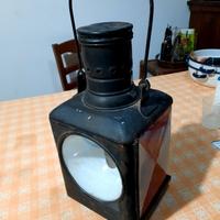 Lampada antica a petrolio da ferrovia1970 DB