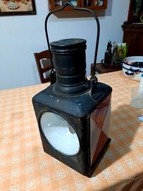 Lampada antica a petrolio da ferrovia1970 DB