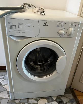 INDESIT  lavatrice