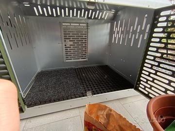 kennel per automobili
