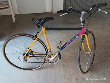 Bici da corsa  - manubrio sostituito