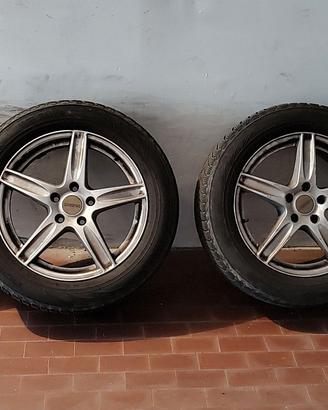 Pneumatici invern. Nokian WRSUV3 215/60/R17+cerchi