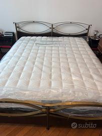 Letto martimoniale, comodini vintage ‘60