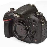 Nikon d600