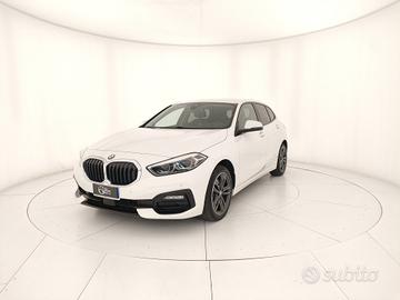 BMW 116d Sport auto