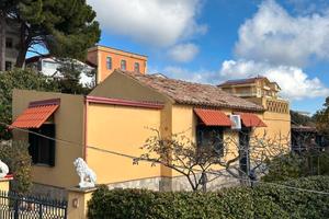 Casa indipendente con terrazza vista mare a Soveri