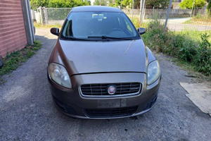 Fiat Croma 1.9 Jtd