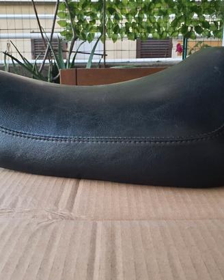 Sella solo per Harley Davidson sportster  2000