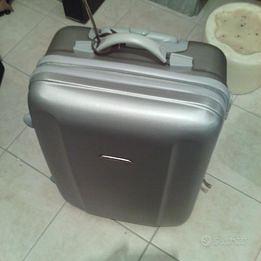 valigia con ruote trolley  roncato
