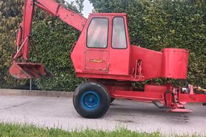 ragno carica letame e legna 