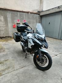Benelli TRK 502X (2021) – 15.000 km – Tris valigie
