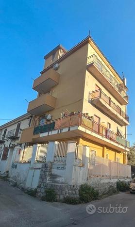 3 Vani zona Villagrazia 80 mq