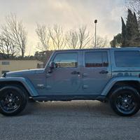 Jeep  Wrangler Sahara Ullnlimited  in garanzia