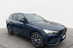 Volvo XC60 B4 automatico Plus Dark