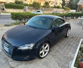 Audi TT 2.0 TFSI