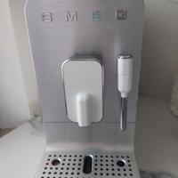 macchina del caffè smeg