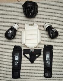 Set completo arti marziali / boxe bambino