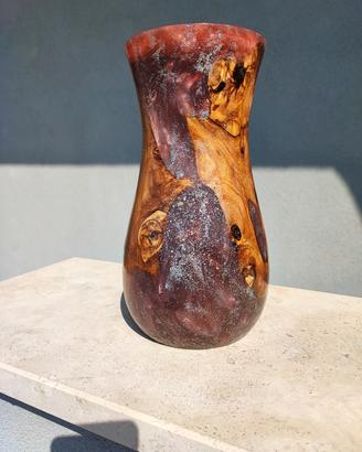 vaso legno olivo e resina