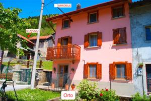 Immobile più terreno