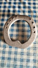 Ferro di cavallo delle idee di Vito Agate