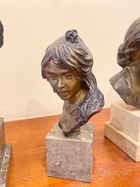 COLLEZIONE DI STATUETTE IN BRONZO