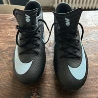 Scarpe da calcio tacchetti in ferro