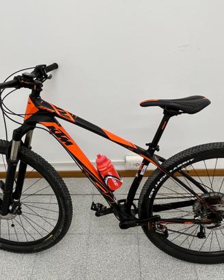 MTB KTM AERA in carbonio taglia M ruote 29”