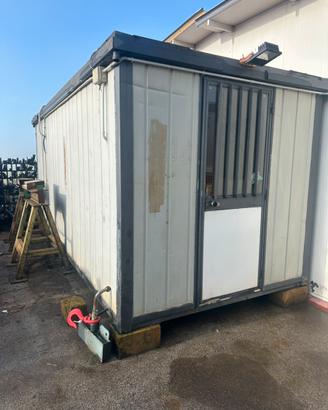 Container adebito per la musica