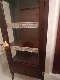 vetrinetta comodino antico copri radiatore 