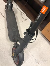 Xiaomi eletric scooter / monopattino elettrico pie