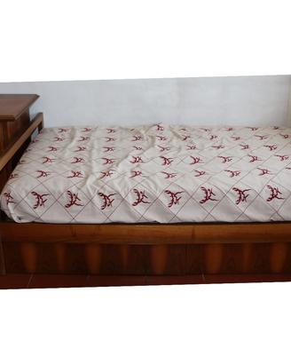 Letto alla francese