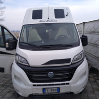 Camper Van font Vendone h300