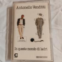 musicassetta Antonello Venditti in questo mondo di