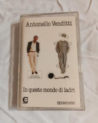 musicassetta Antonello Venditti in questo mondo di