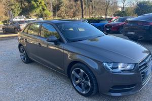 Audi A3 1.6 Diesel - Neopatentati - Automatico