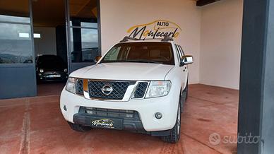 Nissan Navara 3.0 dCi 4 porte Double Cab LE V6