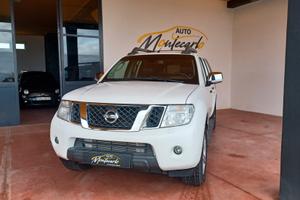 Nissan Navara 3.0 dCi 4 porte Double Cab LE V6