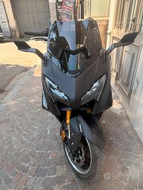 Tmax 560 2025 Tech Max