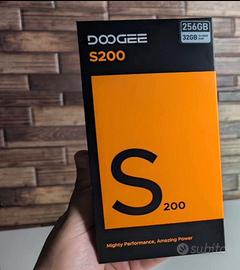 Smartphone dooge s200
