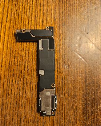 scheda madre iphone 12 mini bloccata