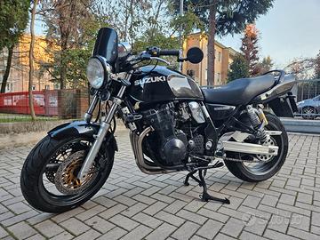 Suzuky GSX750 INAZUMA