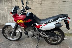 Honda NX 650 Dominator RD08 A del 1996